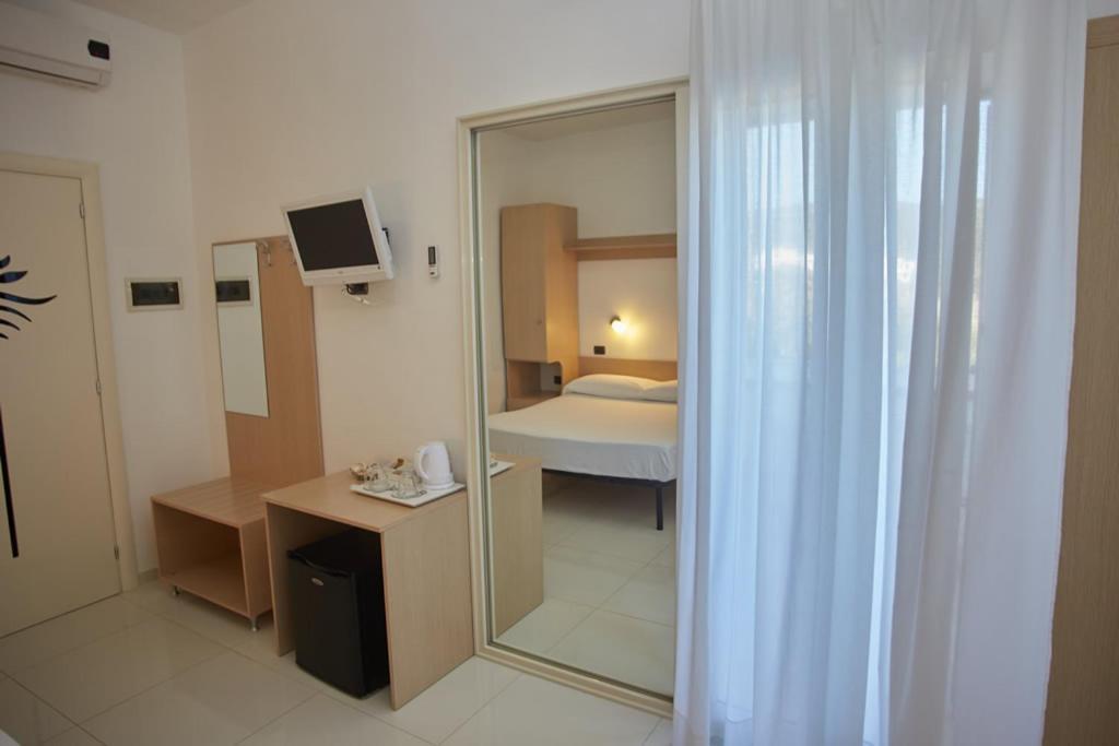 B&B Ala Marina Peschici Cameră foto